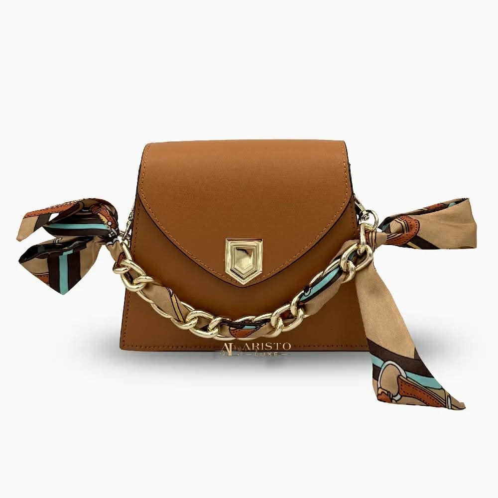Small Handbag in Genuine Leather Made in Italy | Compact Italian Leather Bag